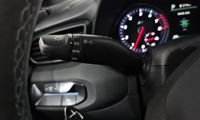 Hyundai Veloster 2022, 48000 км, за 15536.63 USD - фото 27