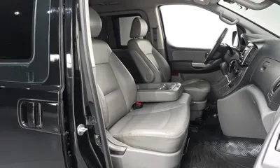 Hyundai Starex 2017, 180153 км, за 5948.12 USD - фото 11