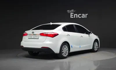 Kia K3 2015, 100881 км, за 4293.52 USD
