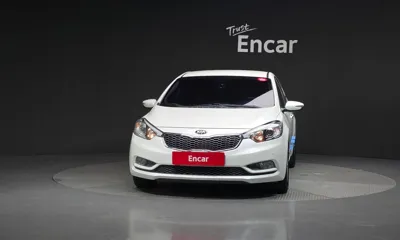 Kia K3 2015, 100881 км, за 4293.52 USD