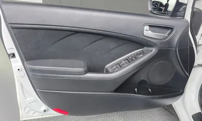Kia K3 2015, 100881 км, за 4293.52 USD - фото 24