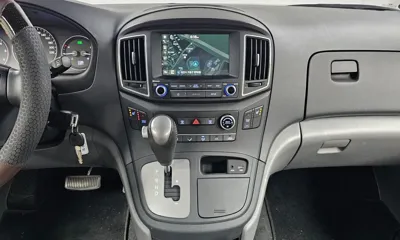 Hyundai Starex 2019, 119781 км, за 8919.72 USD - фото 17