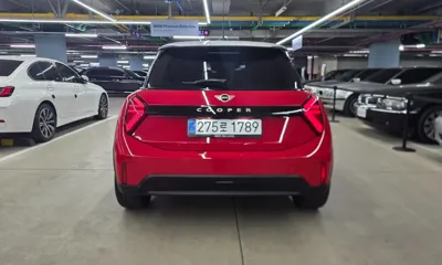MINI Cooper 2025, 4300 км, за 18851.97 USD