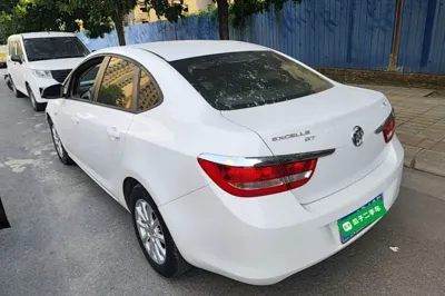 Buick GT 2013, 57200 км, за 4407 USD