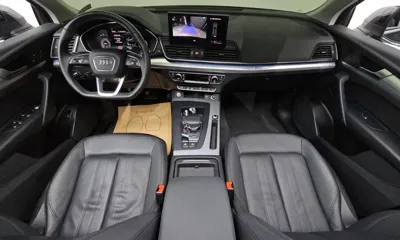 Audi Q5 2022, 55648 км, за 24834.42 USD - фото 7