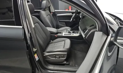 Audi Q5 2022, 55648 км, за 24834.42 USD - фото 12