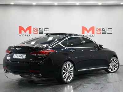 Genesis G80 2017, 94767 км, за 12091.18 USD
