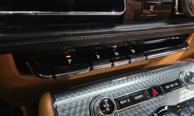 Lincoln Aviator 2020, 87476 км, за 22646.71 USD - фото 9