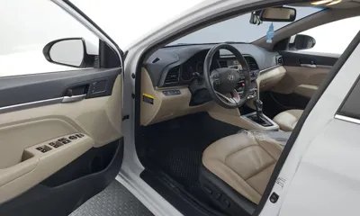 Hyundai Avante 2020, 79939 км, за 10108.97 USD - фото 10