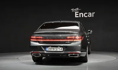 Genesis G90 2019, 133092 км, за 17531.89 USD