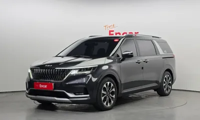 Kia Canival · 2023 год