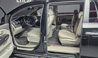 Kia Canival 2016, 159147 км, за 6514.66 USD - фото 12