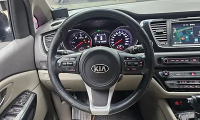 Kia Canival 2016, 159147 км, за 6514.66 USD - фото 13