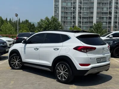 Hyundai Tucson 2017, 134110 км, за 7417.62 USD
