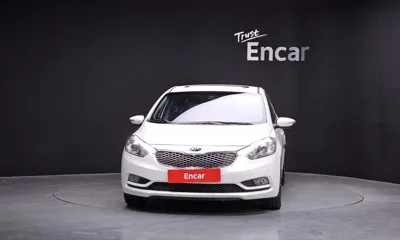 Kia K3 2013, 38346 км, за 4690.56 USD
