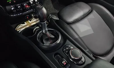 MINI Clubman 2019, 70291 км, за 10824.47 USD - фото 9