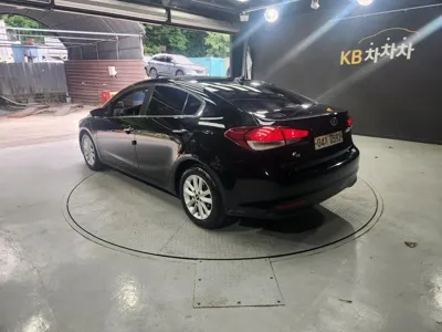 Kia K3 2016, 167675 км, за 3575.37 USD