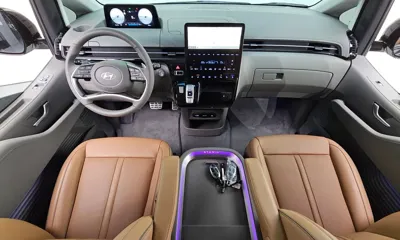 Hyundai Staria 2025, 7963 км, за 32985.22 USD - фото 7