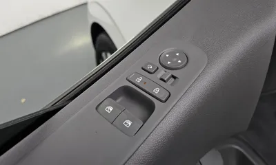 Hyundai Staria 2025, 7963 км, за 32985.22 USD - фото 31