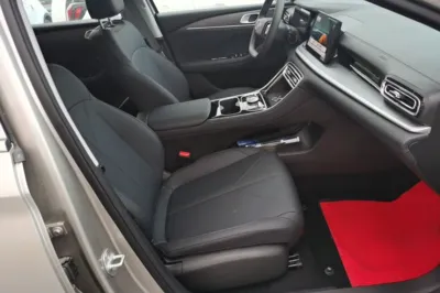 Geely Galaxy Galaxy Stellar 6 2026, 100 км, за 12362 USD - фото 19