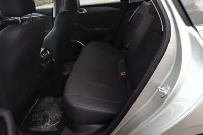 Geely Galaxy Galaxy Stellar 6 2026, 100 км, за 12362 USD - фото 20