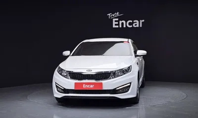 Kia K5 2013, 187313 км, за 3172.93 USD