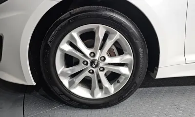 Kia K5 2013, 187313 км, за 3172.93 USD
