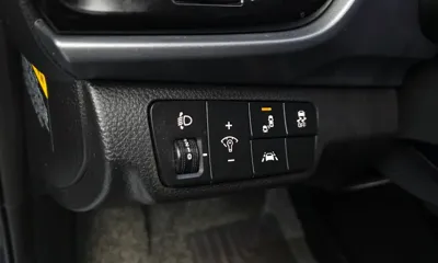 Kia Stonic 2019, 73857 км, за 8089.05 USD - фото 17