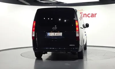 Hyundai Staria 2022, 143111 км, за 11661.24 USD