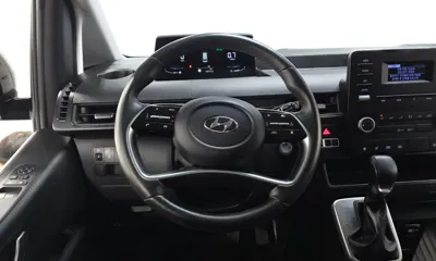 Hyundai Staria 2022, 143111 км, за 11661.24 USD - фото 13