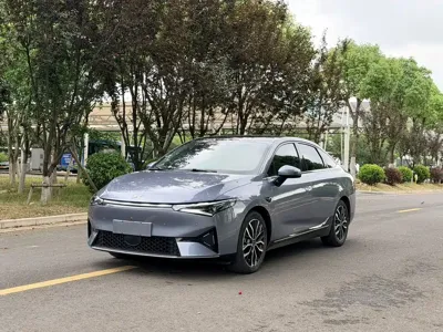 Xpeng P5 · 2022 год