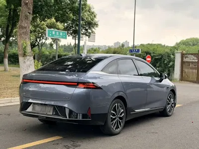 Xpeng P5 2022, 60000 км, за 11184.98 USD