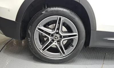 Mercedes-Benz GLB-Class 2021, 77773 км, за 22311.93 USD