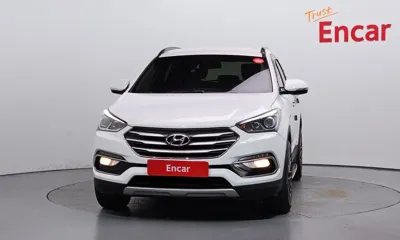 Hyundai Santafe 2016, 156218 км, за 6826.83 USD