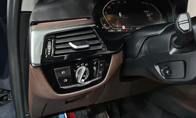 BMW 5-Series 2020, 90761 км, за 14212.07 USD - фото 27