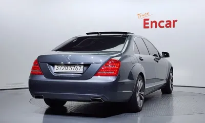 Mercedes-Benz S-Class 2010, 152508 км, за 4818.65 USD