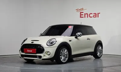 MINI Cooper · 2015 год