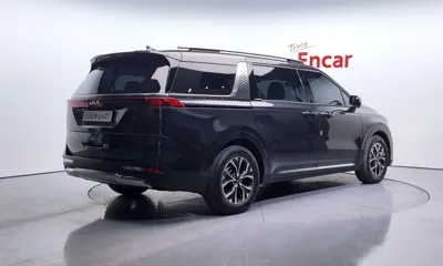 Kia Canival 2022, 80456 км, за 19413.69 USD