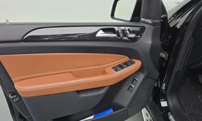 Mercedes-Benz GLS-Class 2018, 49935 км, за 30944.64 USD - фото 24