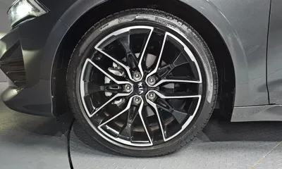 Kia K5 2021, 37955 км, за 13876.23 USD