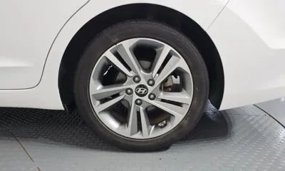 Hyundai Avante 2018, 88697 км, за 7087.95 USD - фото 21