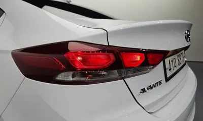 Hyundai Avante 2018, 88697 км, за 7087.95 USD - фото 23