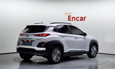 Hyundai Kona 2020, 54339 км, за 15557.31 USD