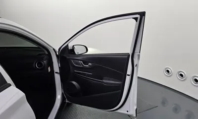 Hyundai Kona 2020, 54339 км, за 15557.31 USD - фото 24