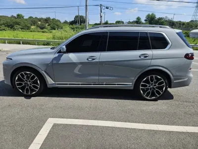 BMW X7 2025, 15656 км, за 62861.58 USD