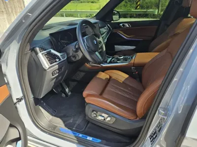 BMW X7 2025, 15656 км, за 62576.91 USD - фото 6
