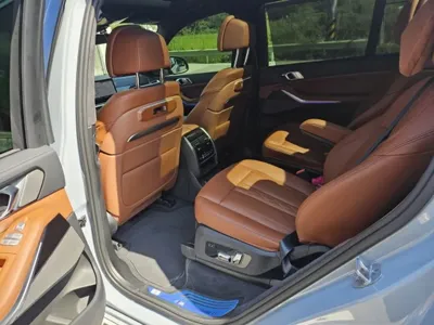 BMW X7 2025, 15656 км, за 62576.91 USD - фото 7