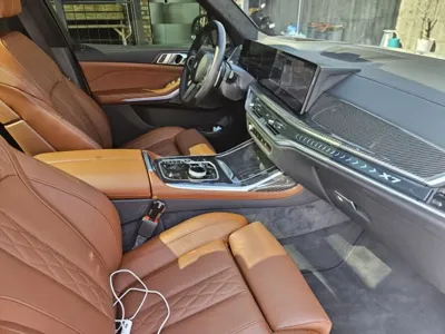 BMW X7 2025, 15656 км, за 62576.91 USD - фото 8