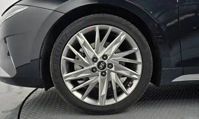 Hyundai Grandeur 2021, 106838 км, за 13148.33 USD