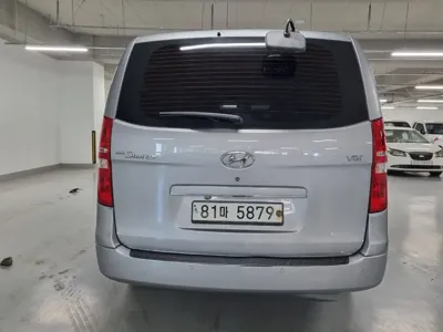 Hyundai Starex 2016, 195162 км, за 5146.58 USD